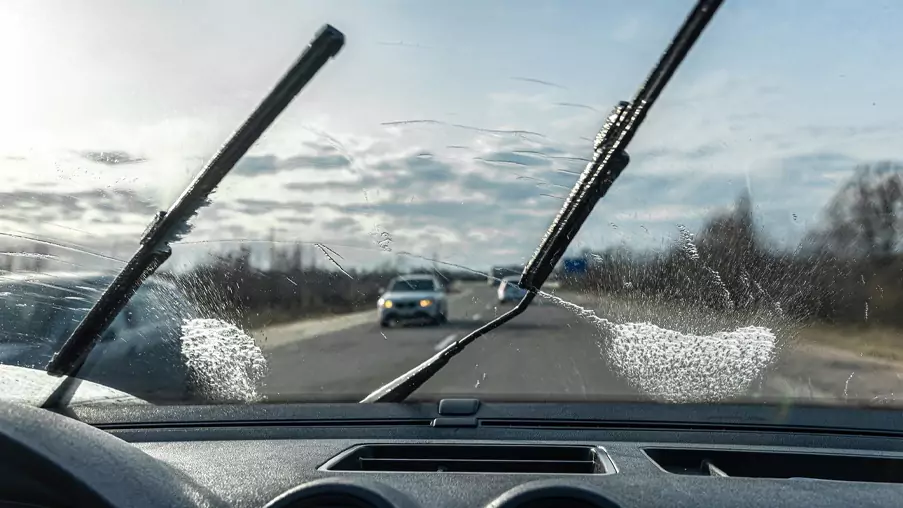 An Easy-To-Follow Guide on Windshield Wiper Replacement
